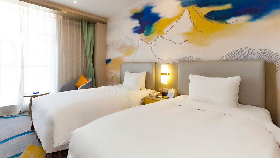 Holiday Inn Express Lhasa Potala Palace Room