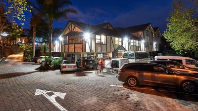 Mount Richmond Hotel