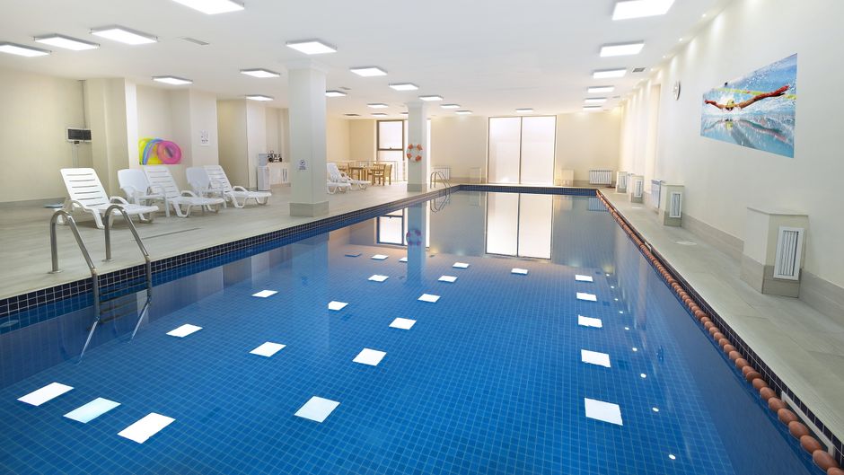 Ani Central Inn Pool
