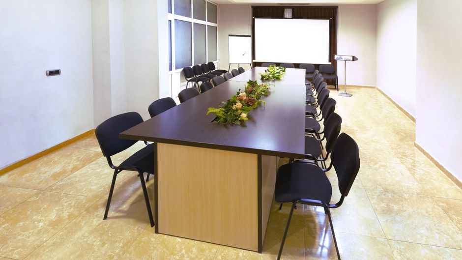 Ani Central Inn Meeting