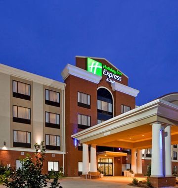 Holiday Inn Express & Suites North