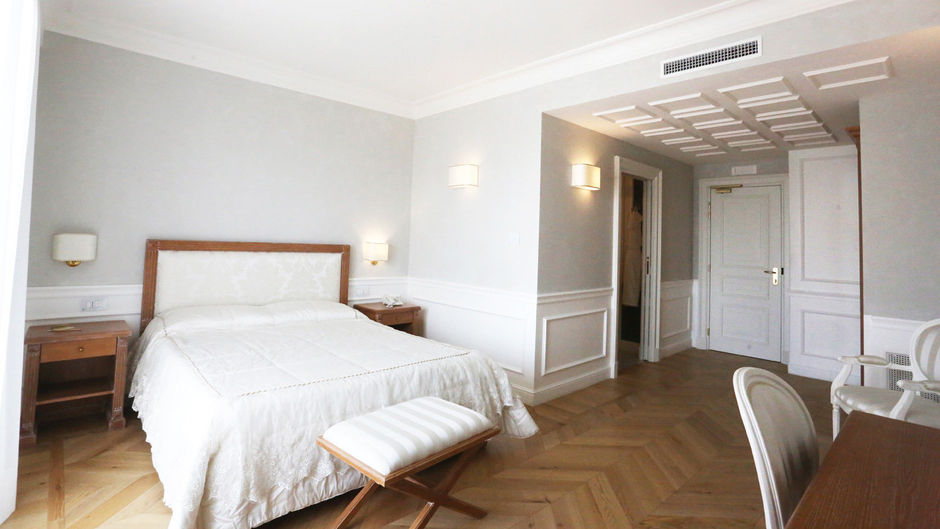Tesoretto Hotel Room