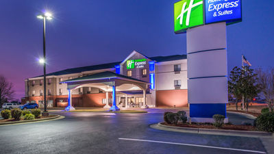 Holiday Inn Express Hotel & Suites