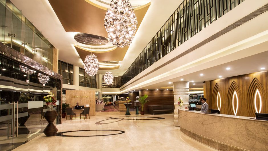 Crowne Plaza Ahmedabad City Centre Lobby