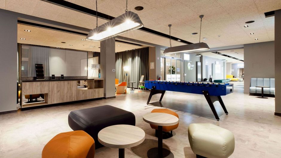 A&O Hotel Frankfurt Ostend Lobby