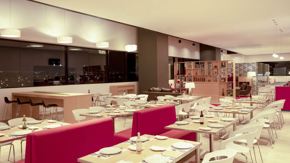 Fiesta Inn Parque Puebla Restaurant