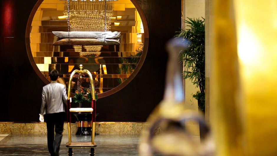 Crowne Plaza Chengdu Panda Garden Lobby