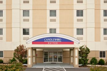 Candlewood Suites West Springfield