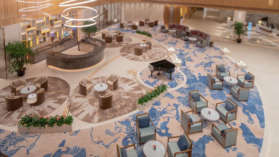 Crowne Plaza Dalian Sports Center Lobby