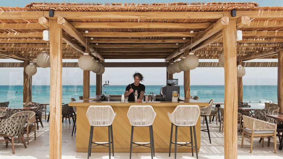 Mitsis Rinela Beach Resort & Spa Exterior