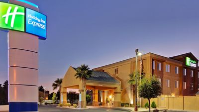 Holiday Inn Express Las Vegas Nellis