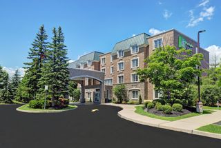 Holiday Inn Express Whitby Oshawna