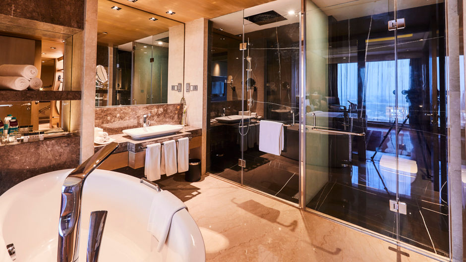 Crowne Plaza New Delhi Rohini Room
