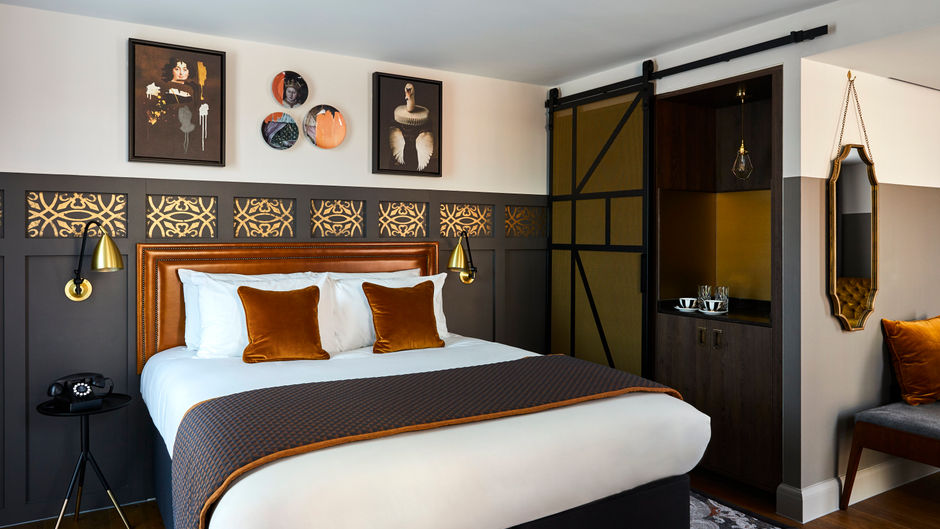 Hotel Indigo Chester Room