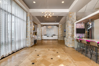 Crowne Plaza Milwaukee South