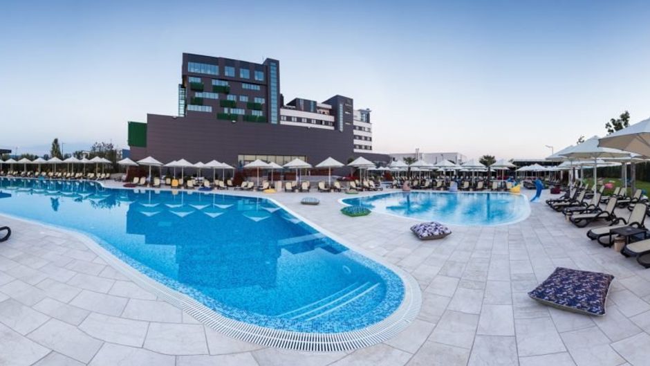 Emerald Hotel Exterior