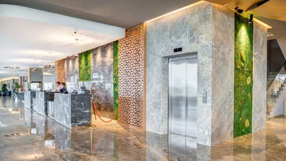 Emerald Hotel Lobby