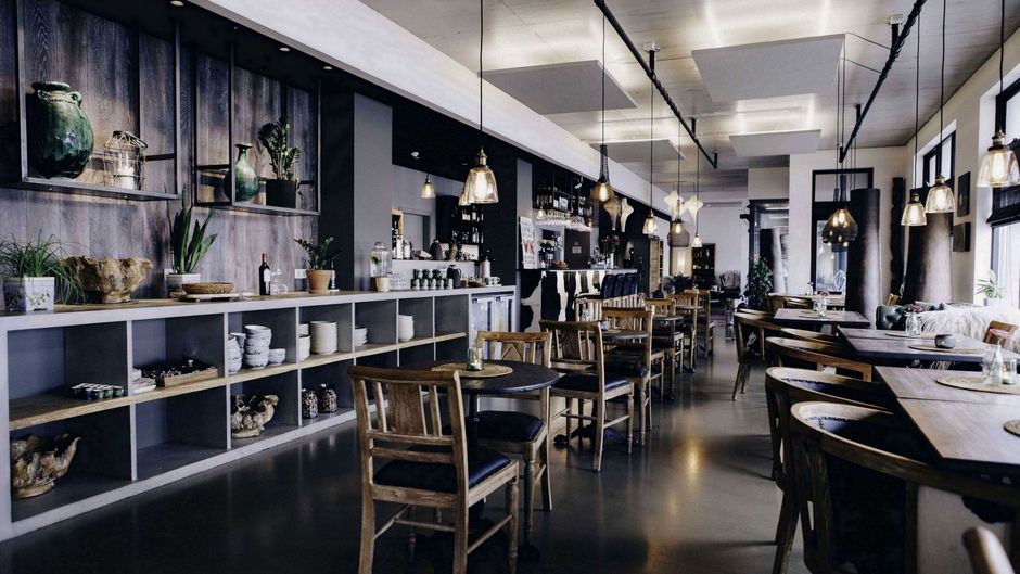 Eyja Guldsmeden Hotel Restaurant