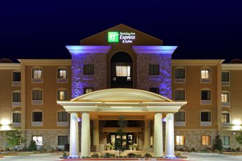 Holiday Inn Express Hotel & Suites