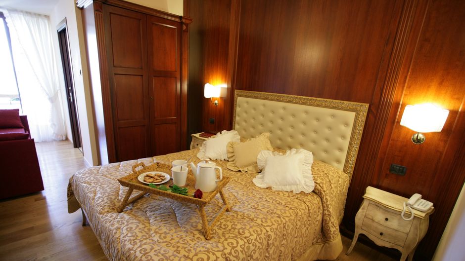 Tesoretto Hotel Room