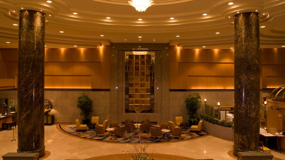 Crowne Plaza ANA Toyama Lobby