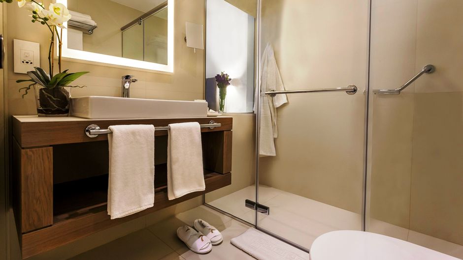 Al Qasr Metropole Hotel Room