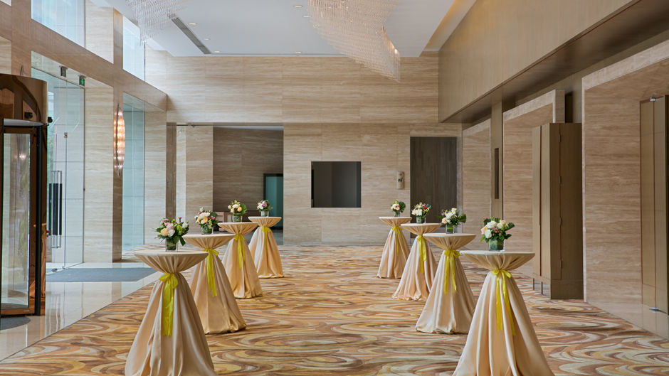 Crowne Plaza Wing On City Zhongshan Meeting