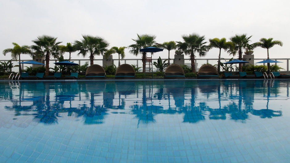 Crowne Plaza Wing On City Zhongshan Pool