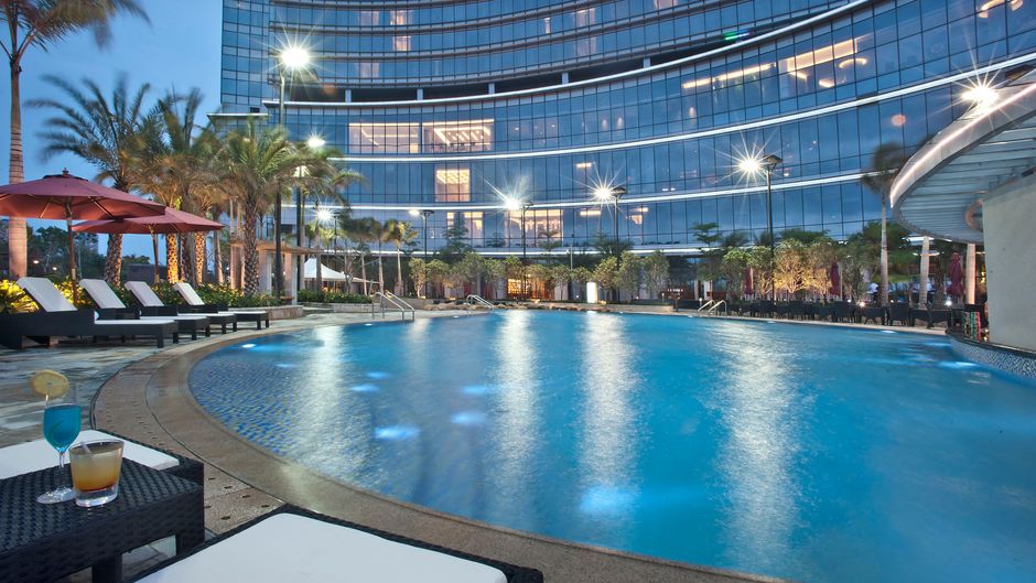 Crowne Plaza Hotel Huizhou Pool