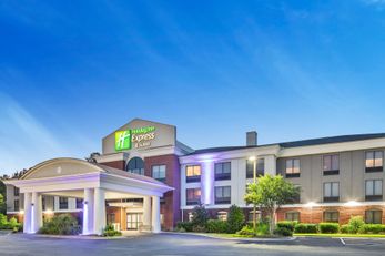 Holiday Inn Express & Suites Hardeeville