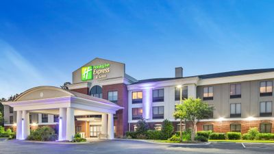 Holiday Inn Express & Suites Hardeeville