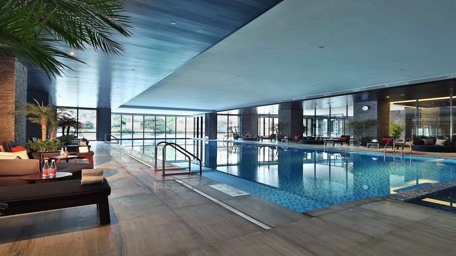 Crowne Plaza Chengdu West Pool