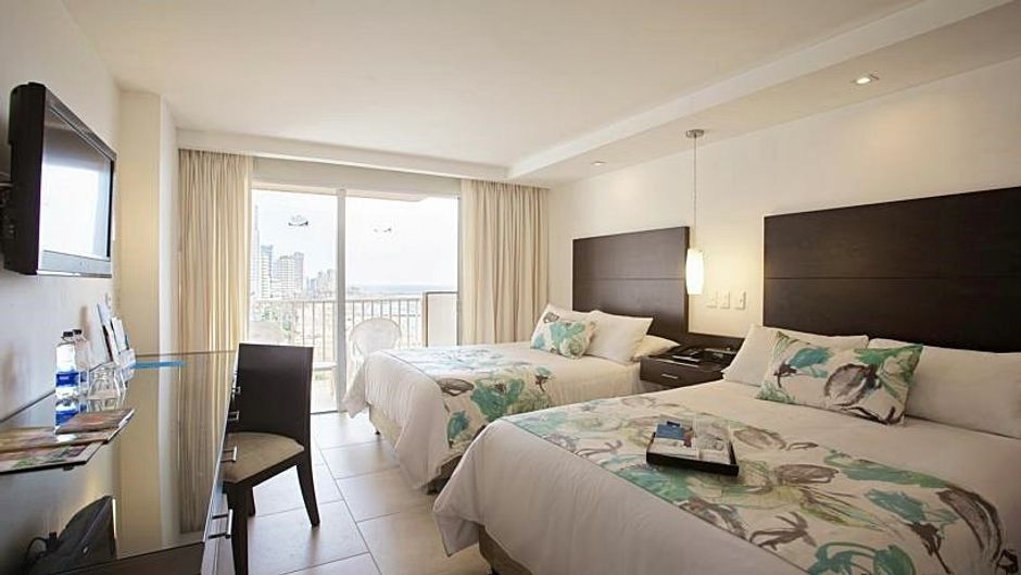 Hotel Capilla Del Mar Room