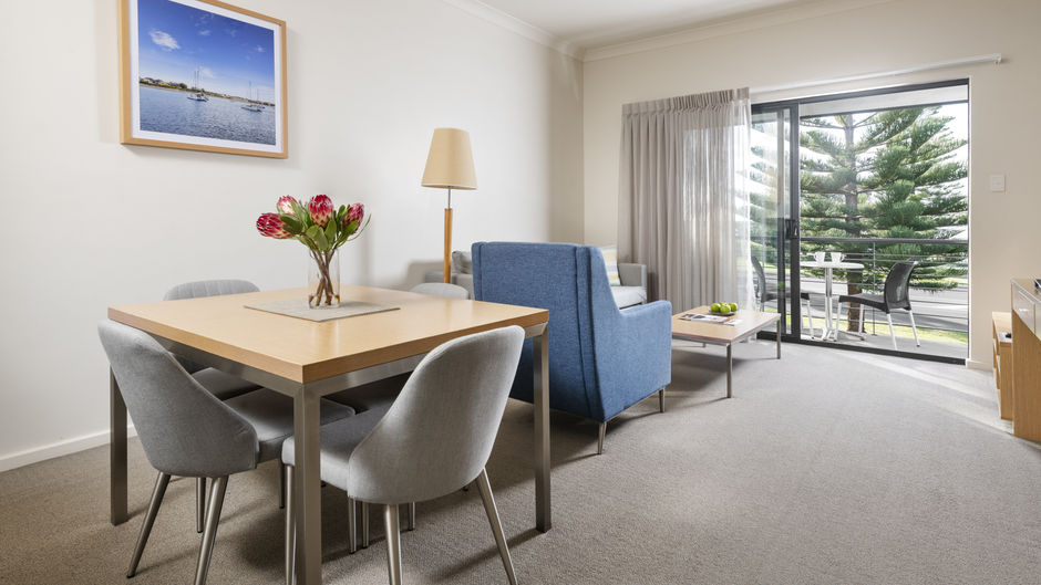 Quest Bunbury Room