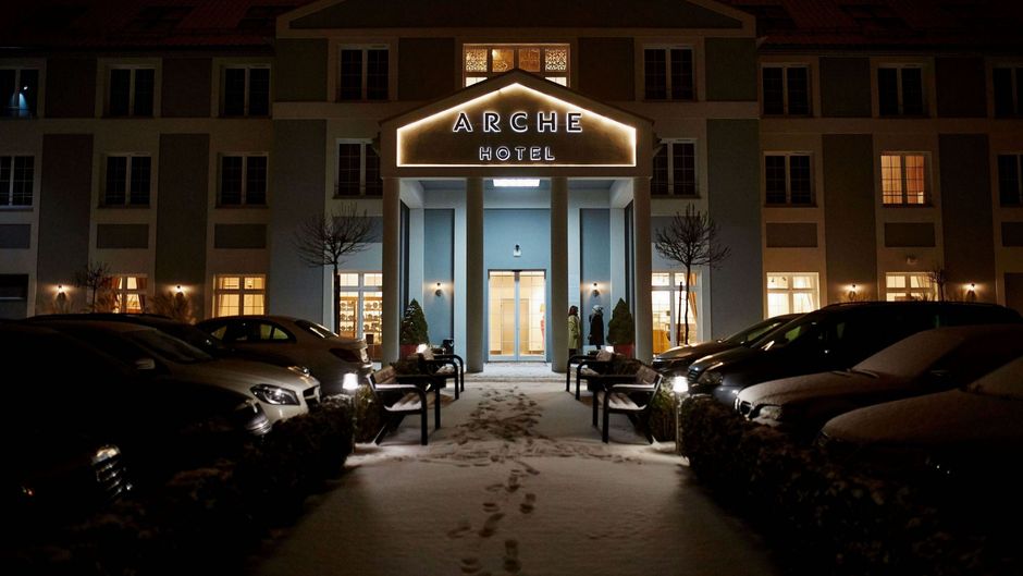 Arche Hotel Czestochowa Exterior