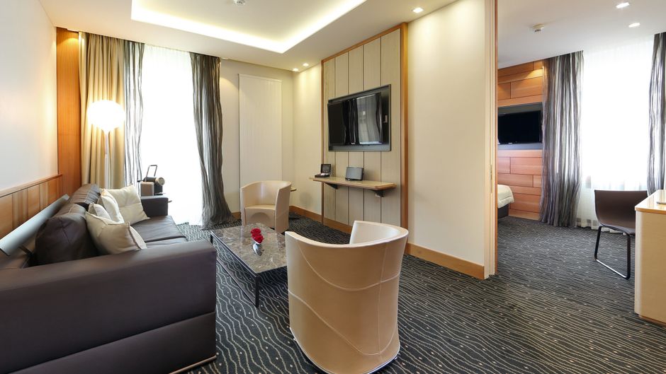 Hotel St Gotthard Room