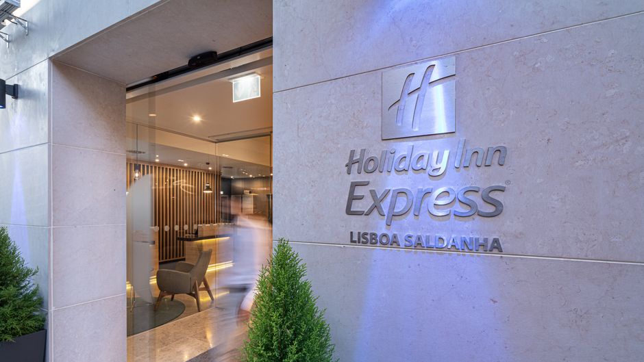 Holiday Inn Express-Plaza Saldanha Exterior