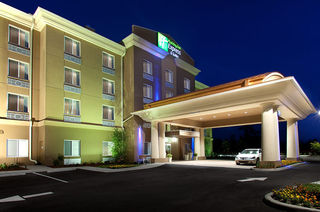 Holiday Inn Express Hotel & Suites North