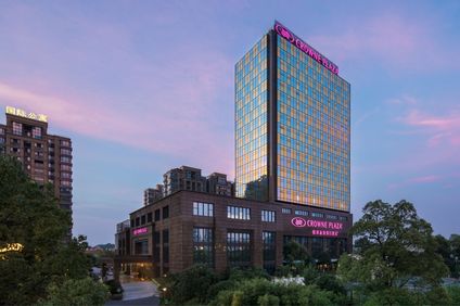 Crowne Plaza Deqing