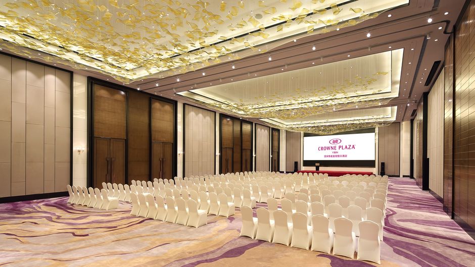 Crowne Plaza Yibin Ballroom