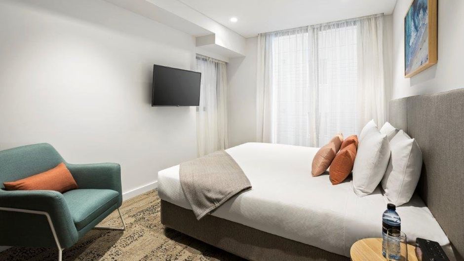 Quest North Sydney Room