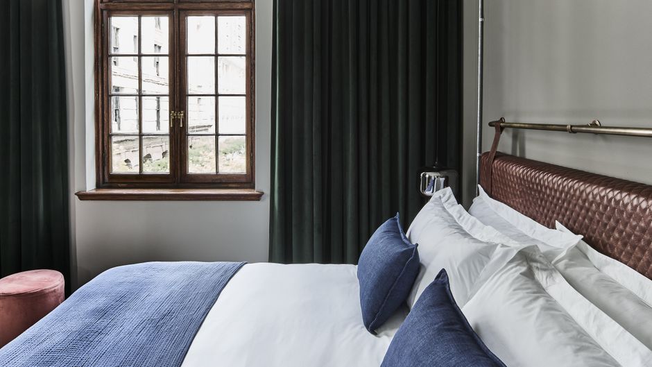 Gorgeous George Hotel Suite