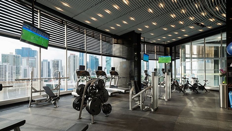 Las Americas Golden Tower Health Club