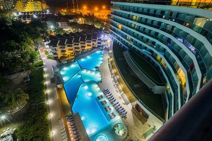 Las Americas Torre Del Mar Hotel