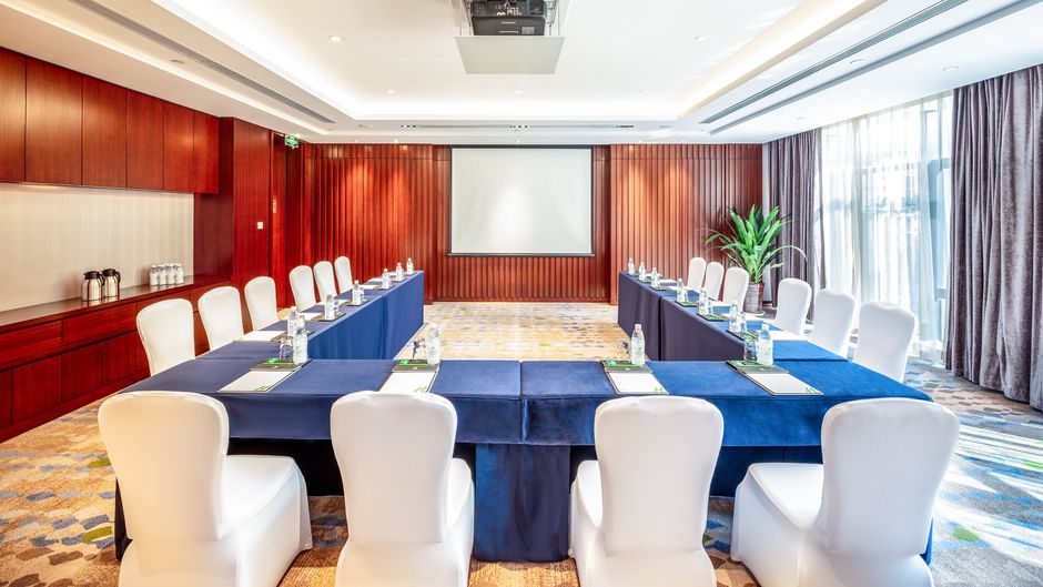 Holiday Inn Neijiang Riverside Meeting