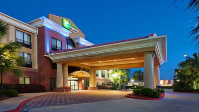 Holiday Inn Express Wharton