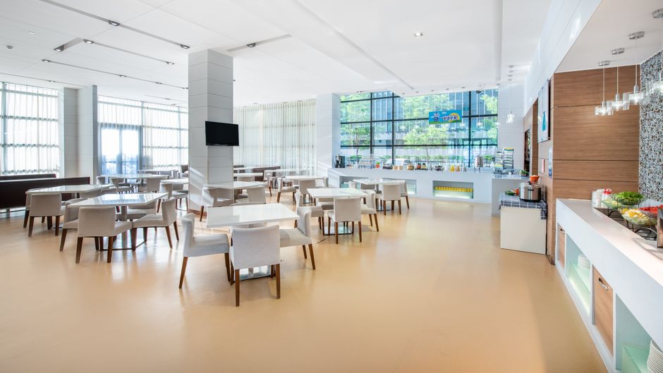 Holiday Inn Express Ordos Dong Restaurant