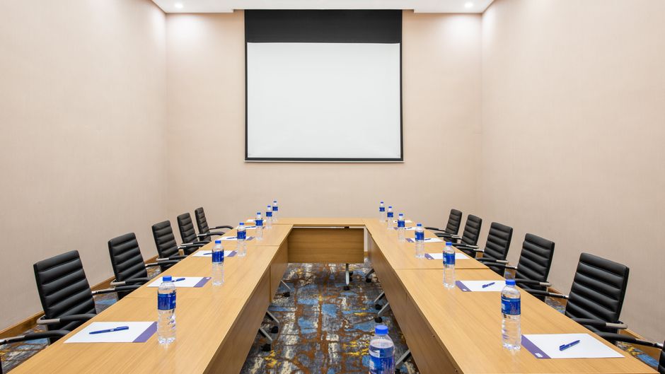 Holiday Inn Express Ordos Dong Meeting