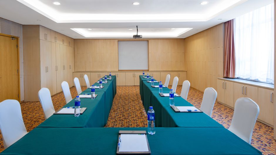 Holiday Inn Express Tianjin Airport Meeting