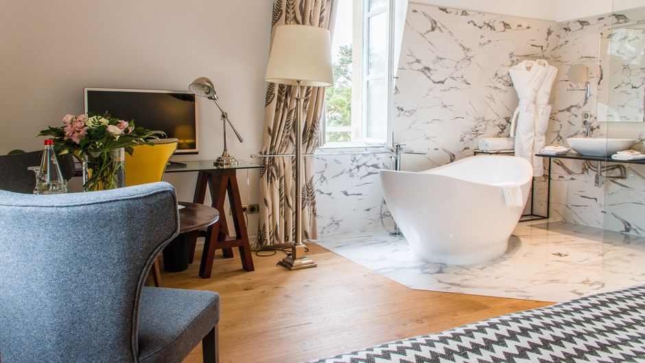 La Cheneviere Room